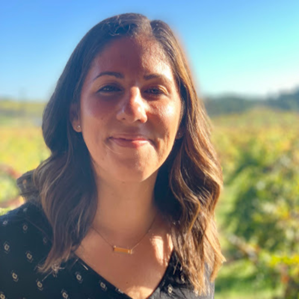 Meet your Posher, Becca